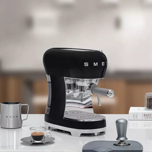 Smeg 50's Retro Style manual Espresso Machine. BLACK. BRANDNEW in BOX. UNUSED. - Picture 1 of 1